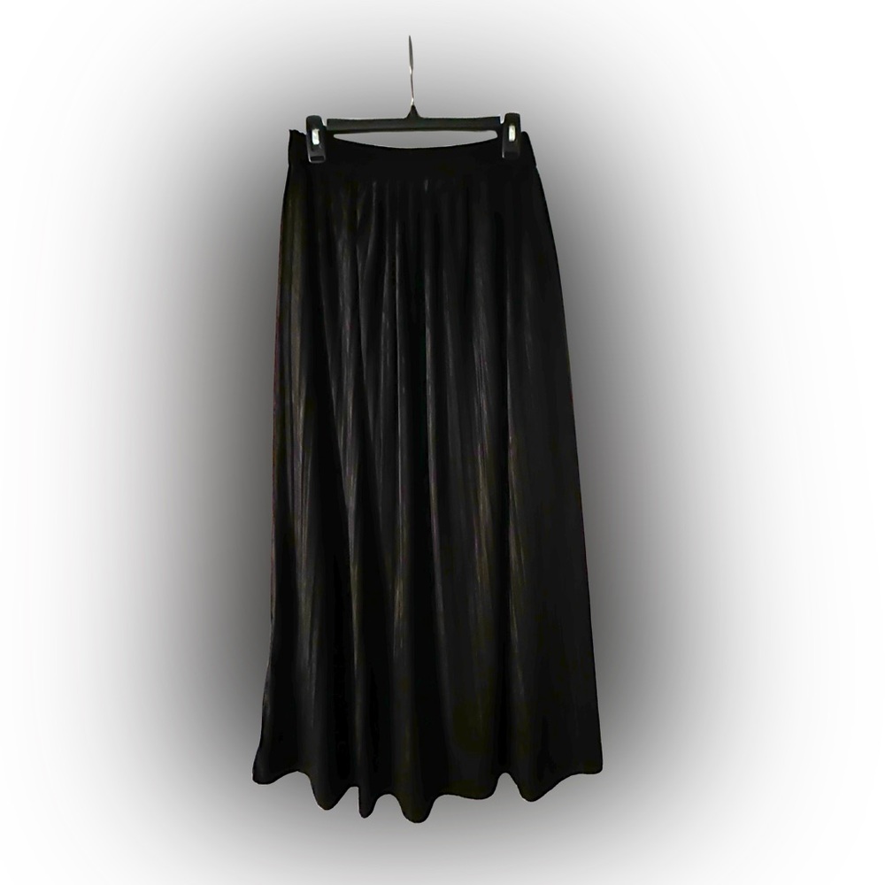 Chic Black Maxi Skirt for Women